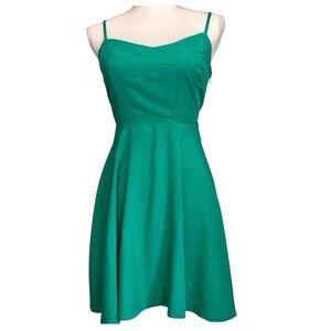 Old Navy Fit & Flare Spaghetti Strap Skater Dress • Small